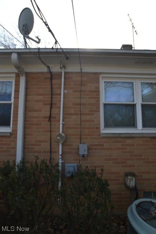 Maniaci - Residential