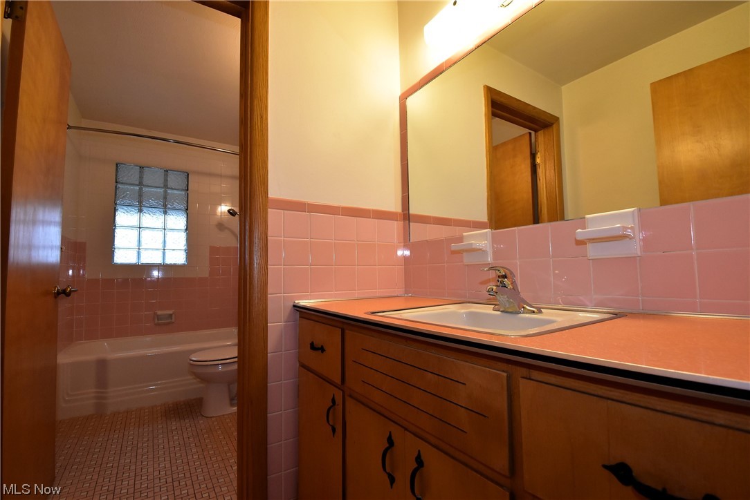 Poland Village - Residential