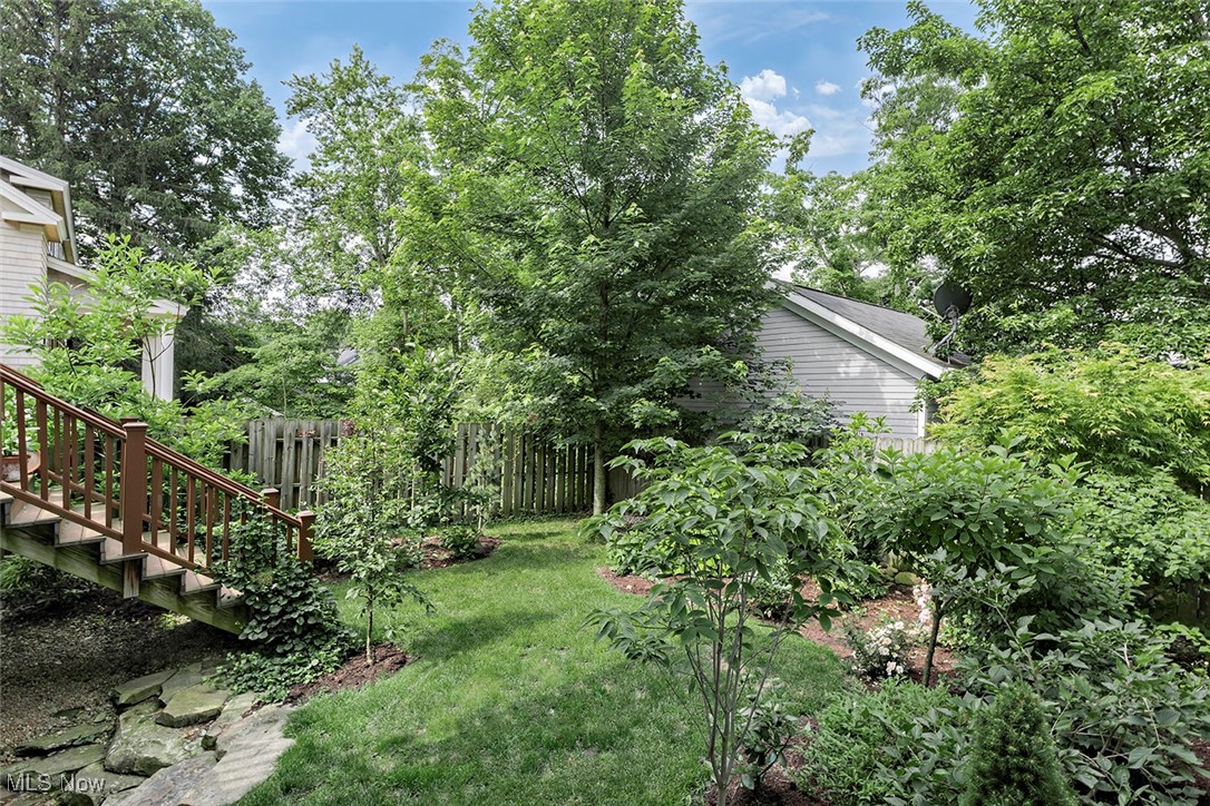 Chagrin Falls, Ohio 44022, United States, 4 Bedrooms Bedrooms, ,3 BathroomsBathrooms,Residential,Active,168138