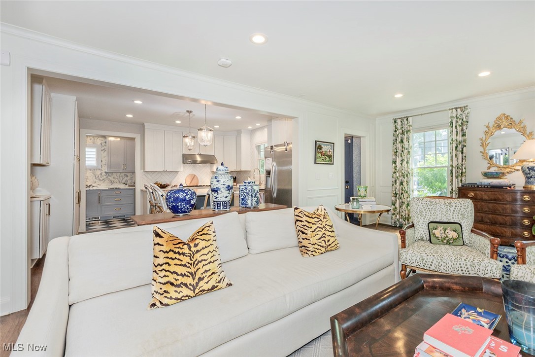 Chagrin Falls, Ohio 44022, United States, 4 Bedrooms Bedrooms, ,3 BathroomsBathrooms,Residential,Active,168138