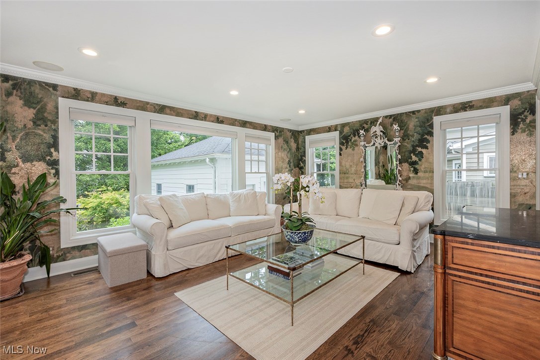 Chagrin Falls, Ohio 44022, United States, 4 Bedrooms Bedrooms, ,3 BathroomsBathrooms,Residential,Active,168138