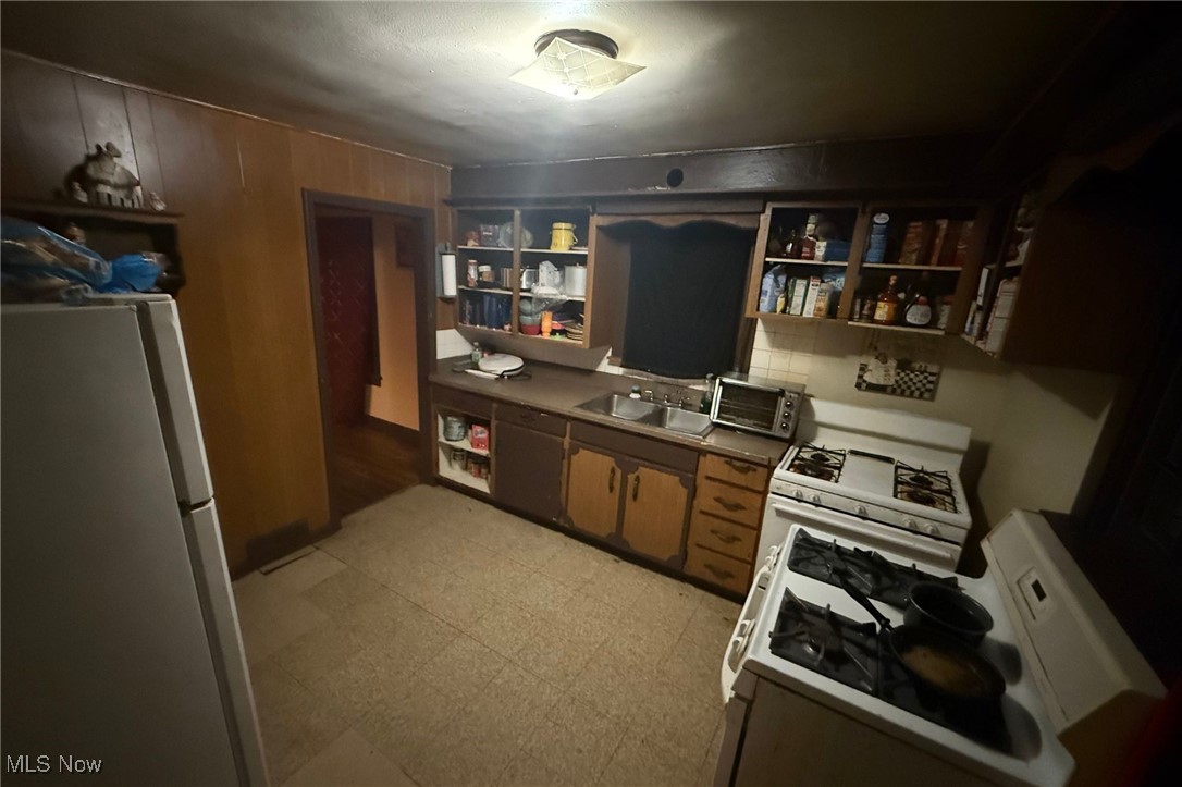 City/Youngstown - Residential