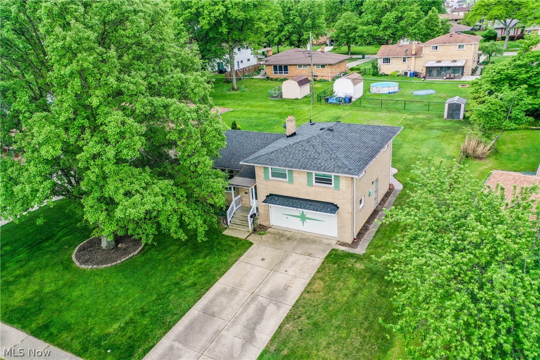 East Parkleigh Inc Skyline - Residential