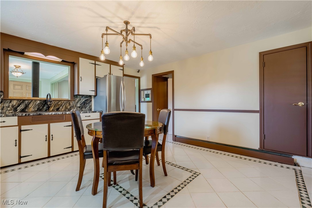 Village/Navarre - Residential