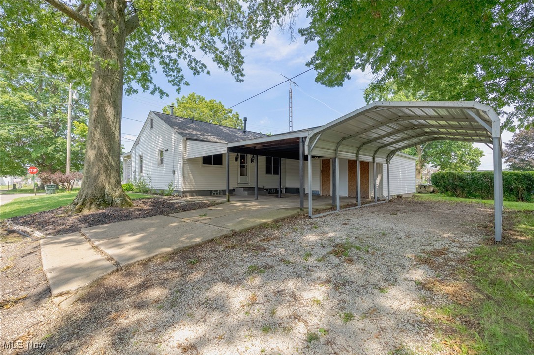 Village/Navarre - Residential