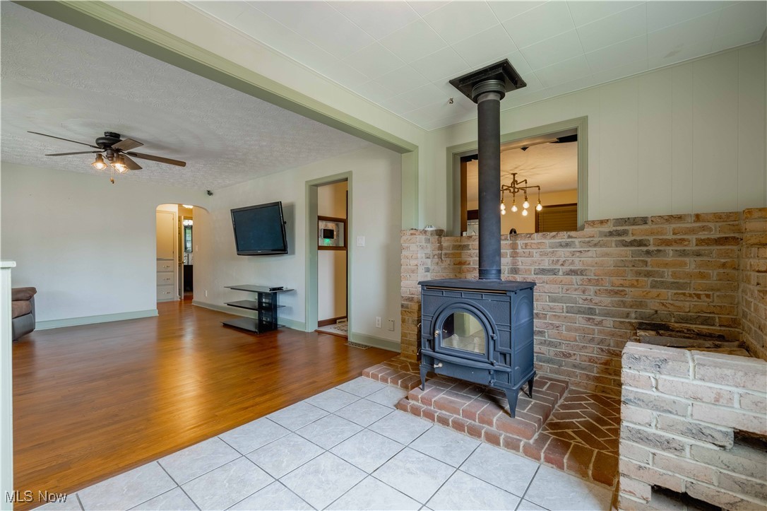 Village/Navarre - Residential