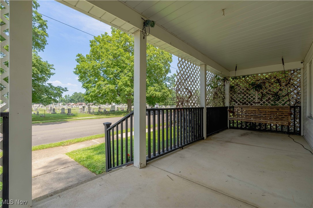 Village/Navarre - Residential