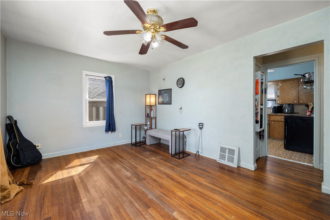1484 Tonawanda Avenue, Akron, Ohio image 3