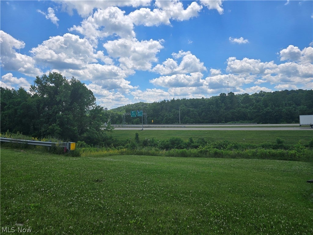 Hawks Road