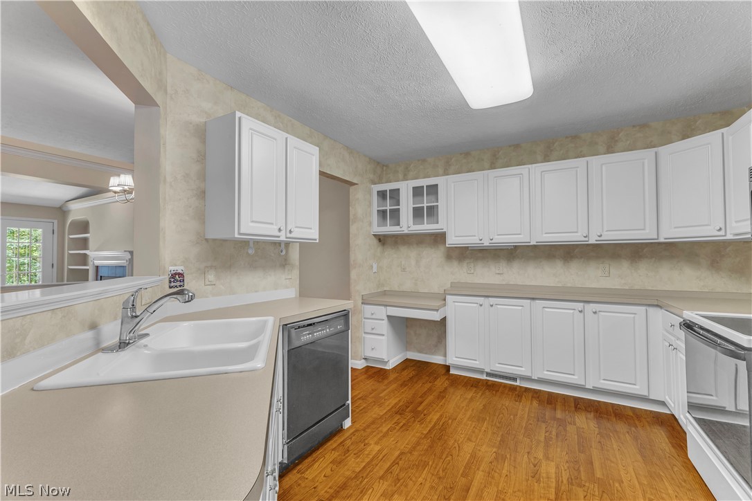 29 Community Drive