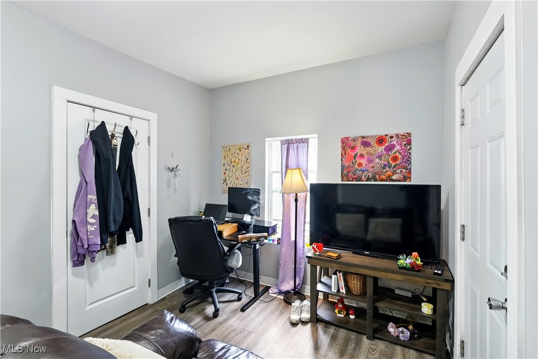 George T Perkins Sub/Chapman F - Residential Income