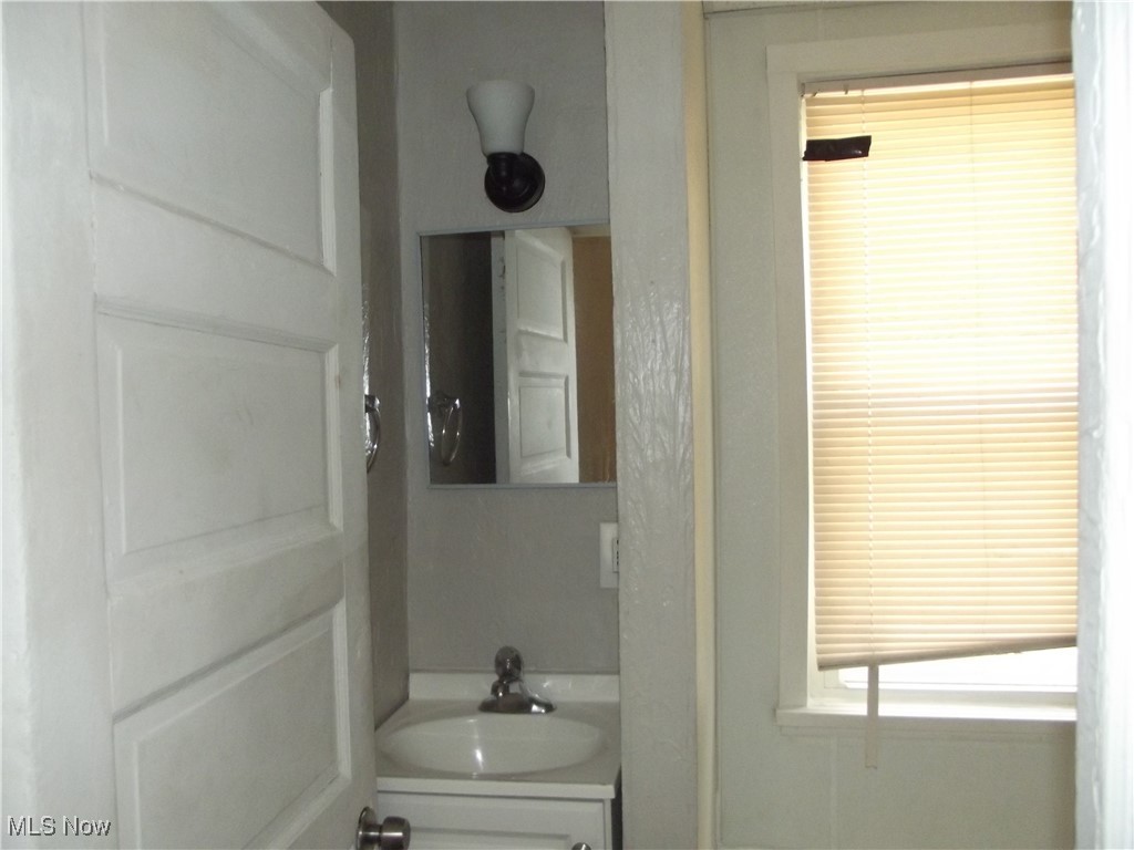 Barbara & Albert Stastnys - Residential Lease