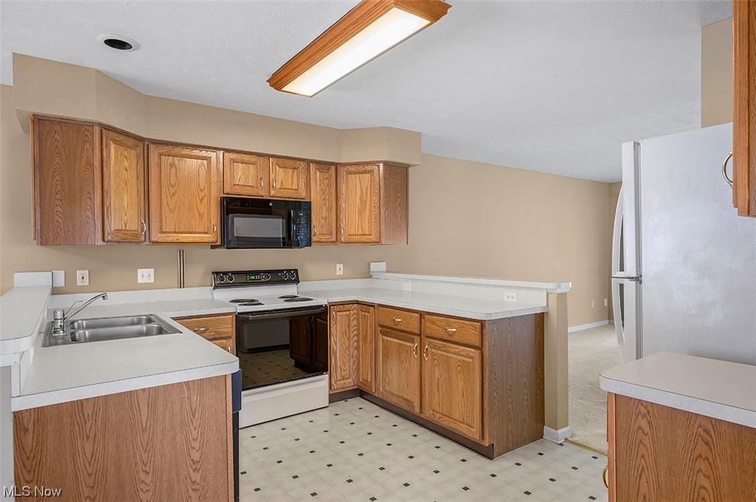 Townhomes of French Creek Reserve S - Residential