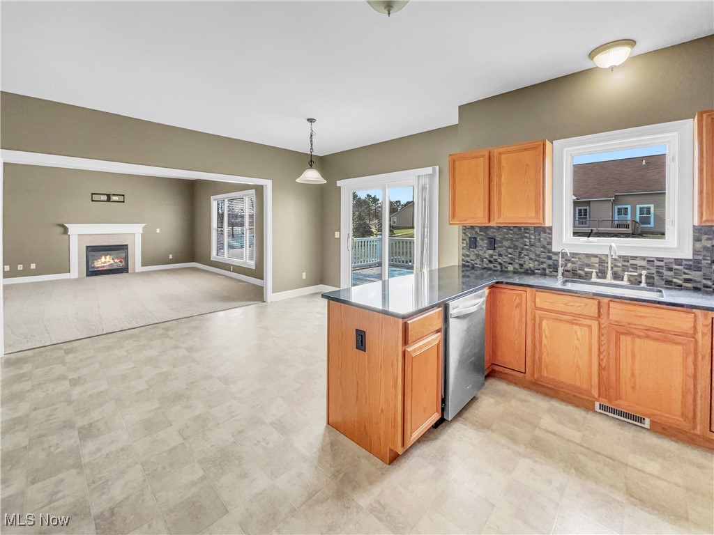 655 Winslow Drive, Aurora, Ohio image 15