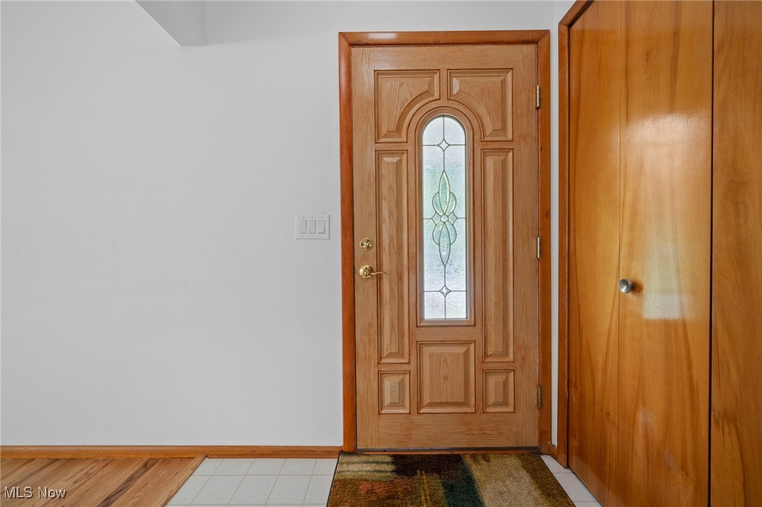 3104 Coventry Drive, Parma, Ohio image 31