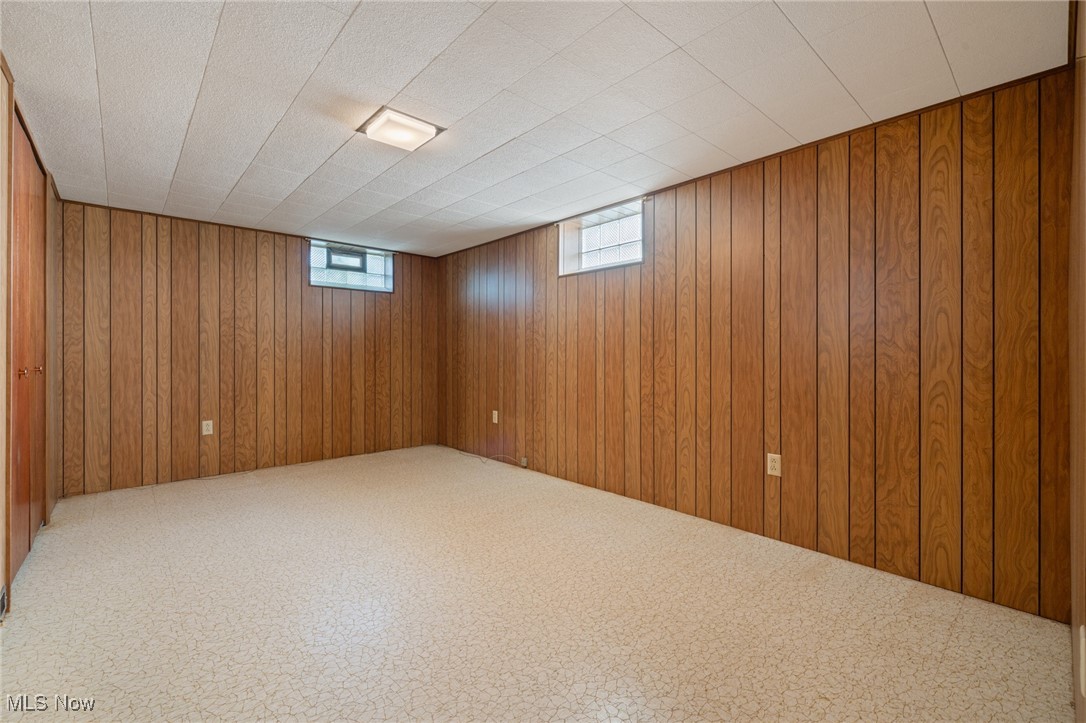 3104 Coventry Drive, Parma, Ohio image 28