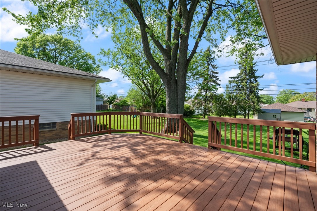 3104 Coventry Drive, Parma, Ohio image 34