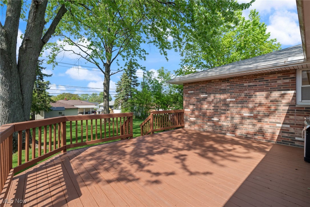 3104 Coventry Drive, Parma, Ohio image 35