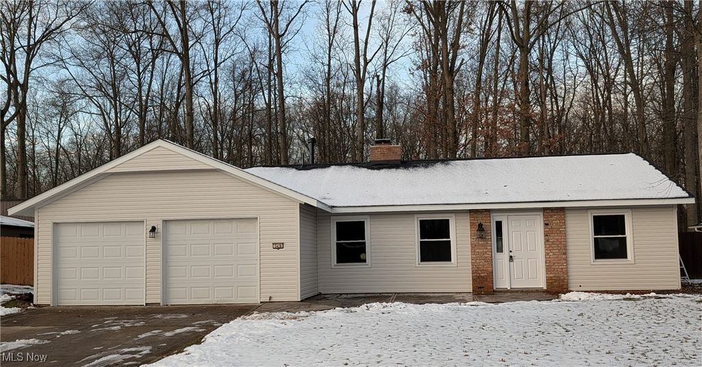 Photo of 5428 Mills Creek Lane, North Ridgeville, OH 44039 (MLS # 5177915)
