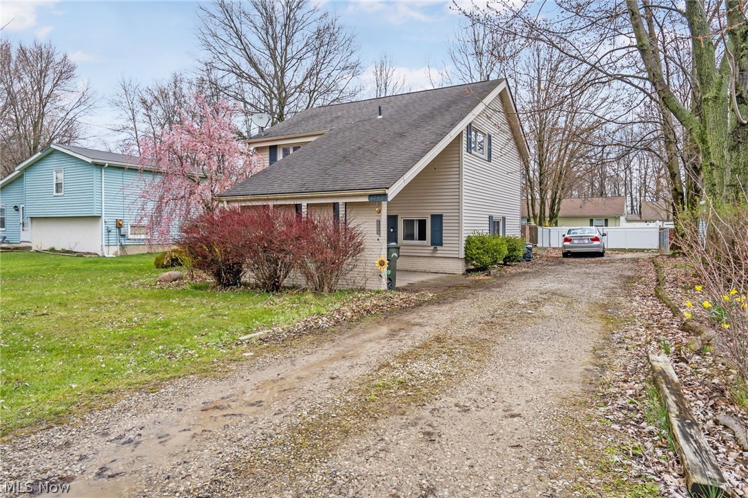 Chateau Estates 01 - Residential