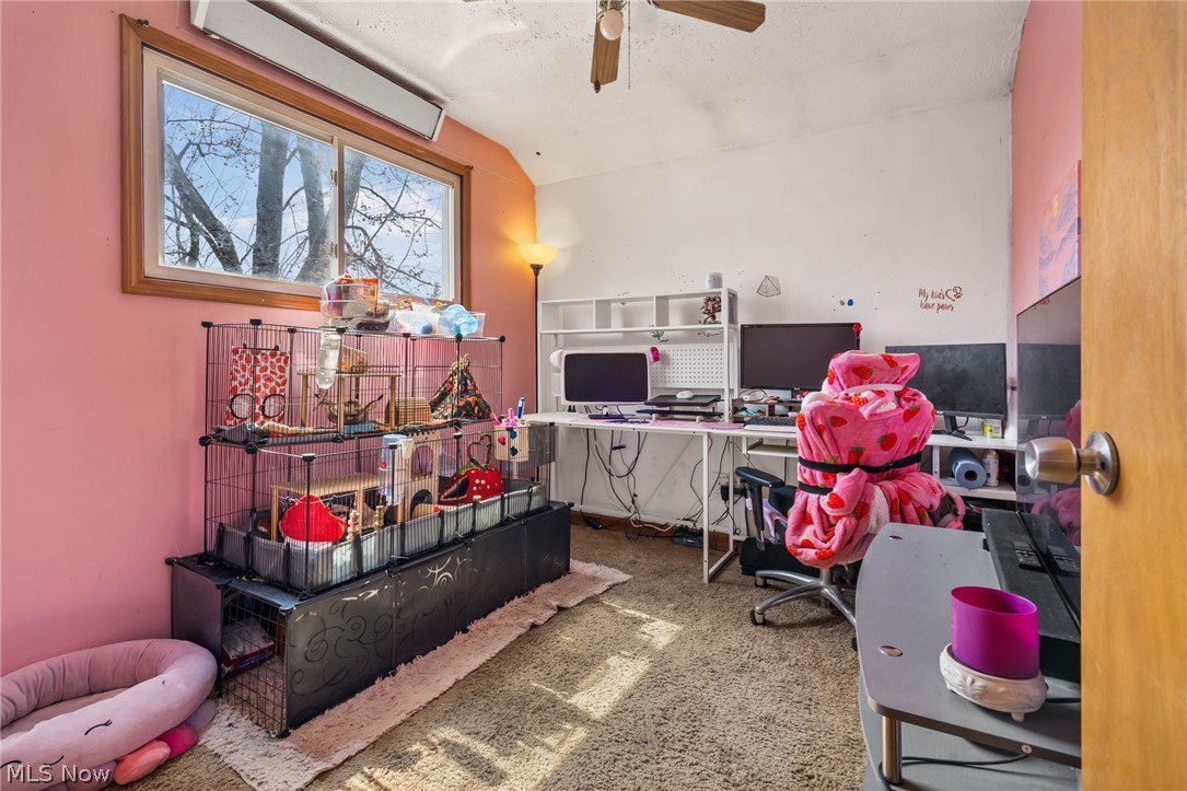 Chateau Estates 01 - Residential