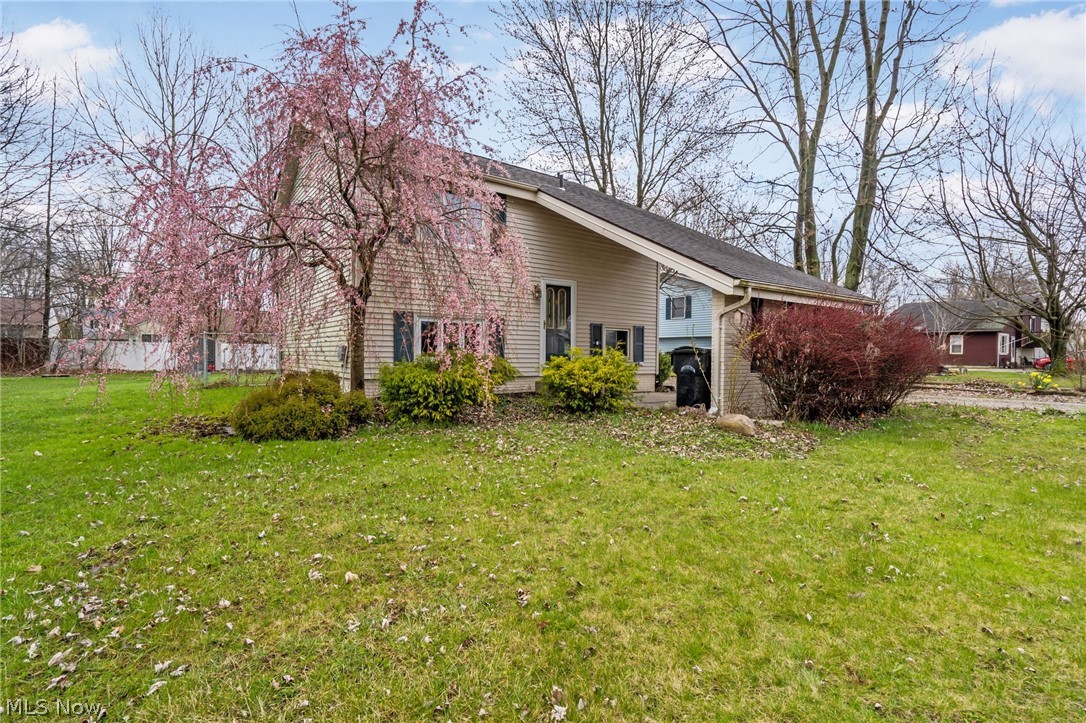 Chateau Estates 01 - Residential