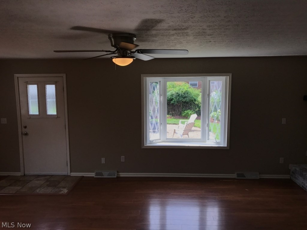 H A Stahl Props Cos Ridgewood - Residential