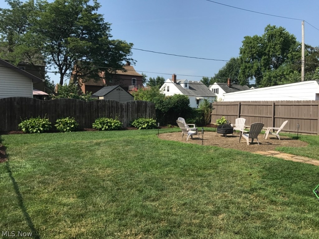 H A Stahl Props Cos Ridgewood - Residential