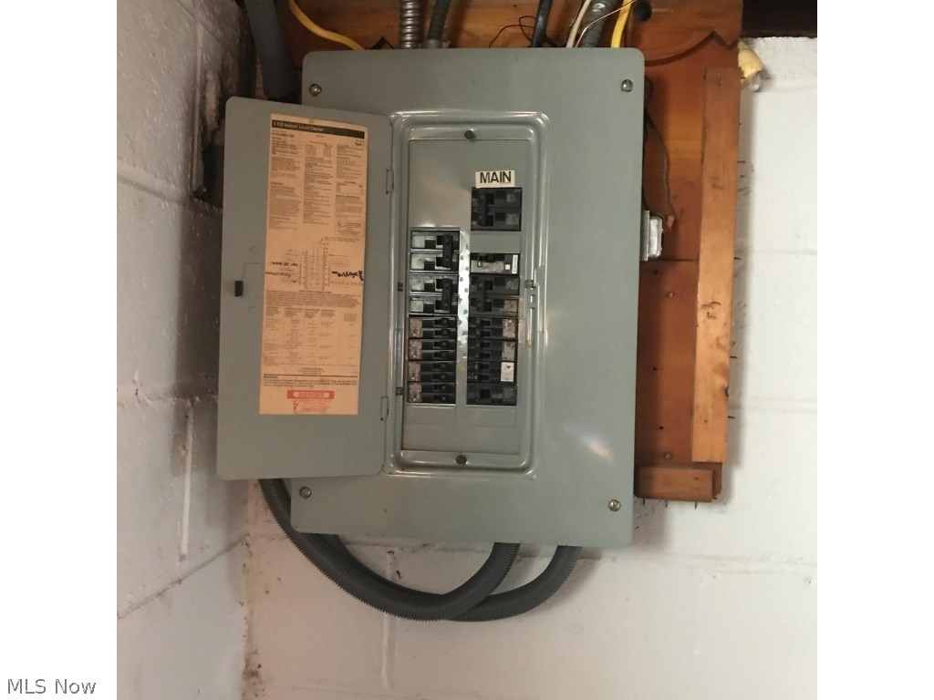 H A Stahl Props Cos Ridgewood - Residential