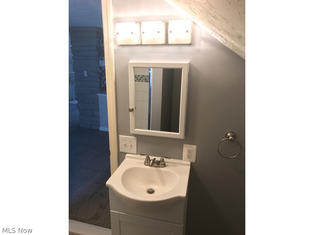 H A Stahl Props Cos Ridgewood - Residential