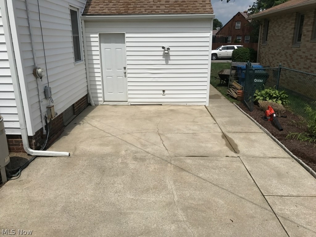 H A Stahl Props Cos Ridgewood - Residential