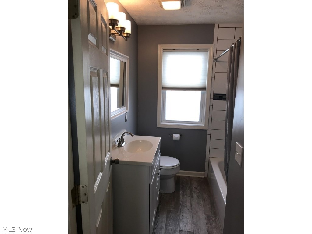 H A Stahl Props Cos Ridgewood - Residential