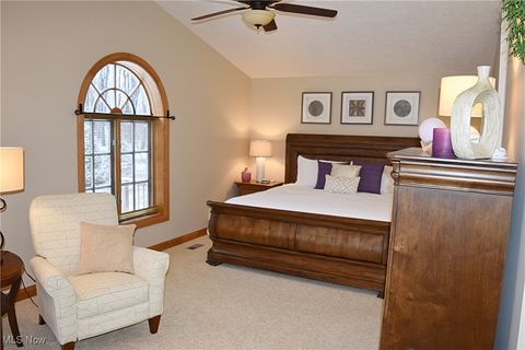 Tiny photo for 15868 Kenwood St, Middlefield, OH 44062 (MLS # 5174427)