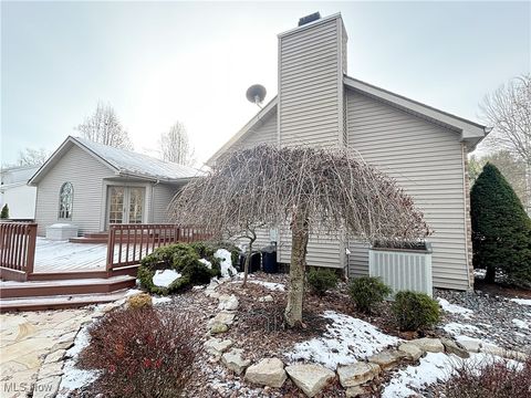 Tiny photo for 15868 Kenwood St, Middlefield, OH 44062 (MLS # 5174427)