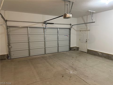 Tiny photo for 36 Maranatha Drive, Youngstown, OH 44505 (MLS # 5190041)