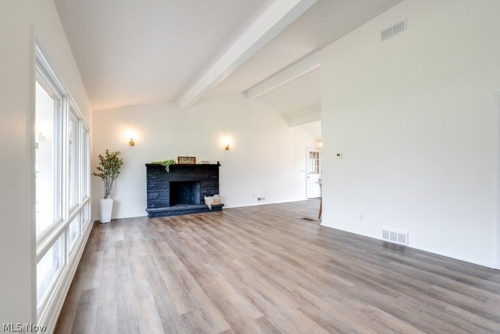 Photo of 419 Briar Avenue NE, North Canton, OH 44720 (MLS # 5196755)