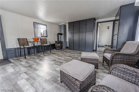 Tiny photo for 16352 Nauvoo Rd Rd, Middlefield, OH 44062 (MLS # 5190250)