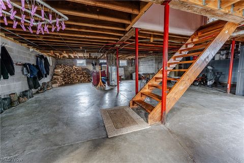 Tiny photo for 16352 Nauvoo Rd Rd, Middlefield, OH 44062 (MLS # 5190250)