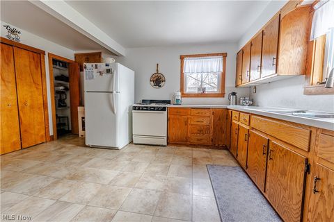 Tiny photo for 16352 Nauvoo Rd Rd, Middlefield, OH 44062 (MLS # 5190250)