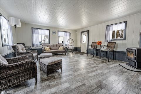 Tiny photo for 16352 Nauvoo Rd Rd, Middlefield, OH 44062 (MLS # 5190250)