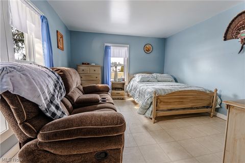 Tiny photo for 16352 Nauvoo Rd Rd, Middlefield, OH 44062 (MLS # 5190250)