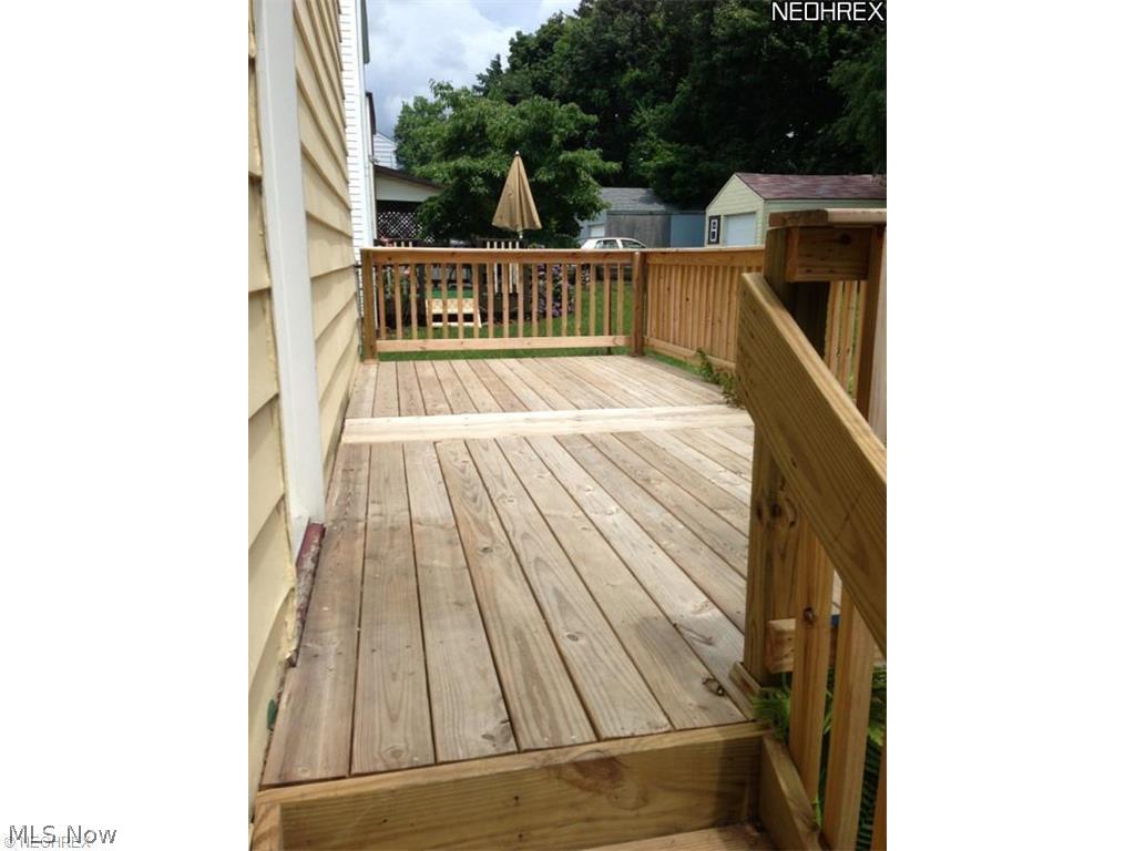 Hillcrest Park - Residential Lease