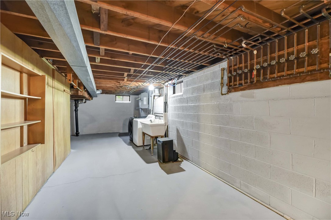 A B Galetovich 01 - Residential