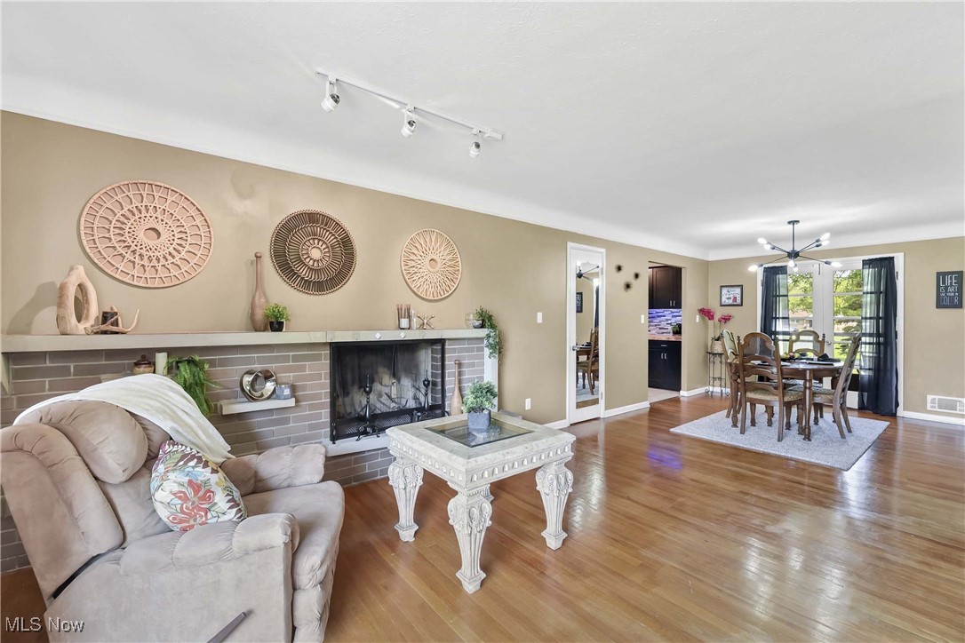 A B Galetovich 01 - Residential