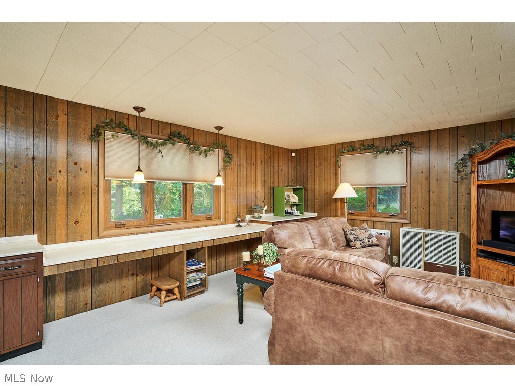 Brooklyn Hilltop Estates - Residential