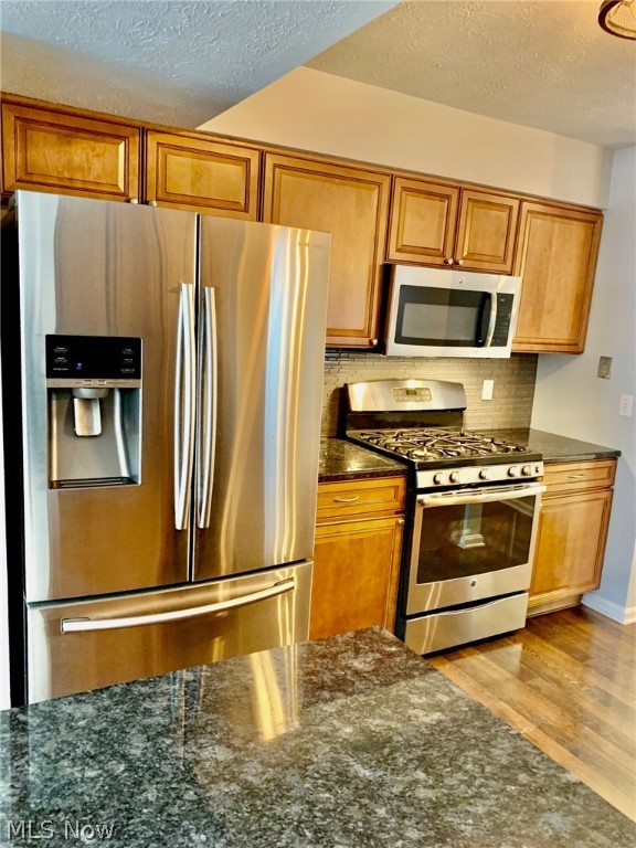 Woodcroft Glen Sub Ph 1 - Residential Lease