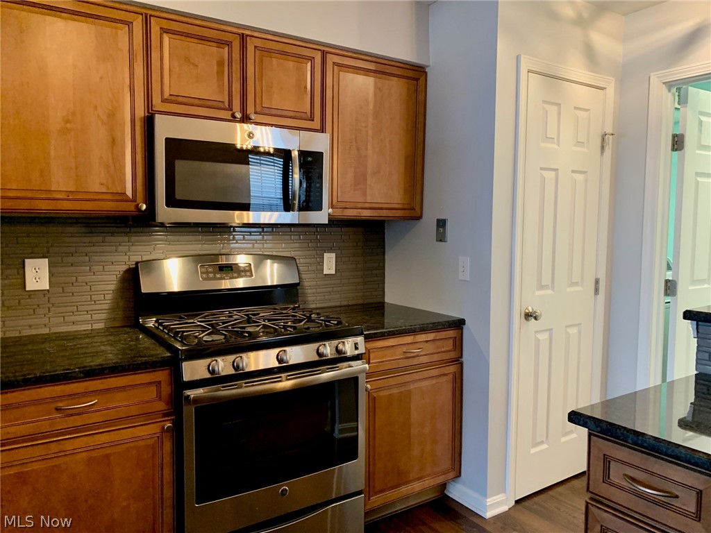 Woodcroft Glen Sub Ph 1 - Residential Lease