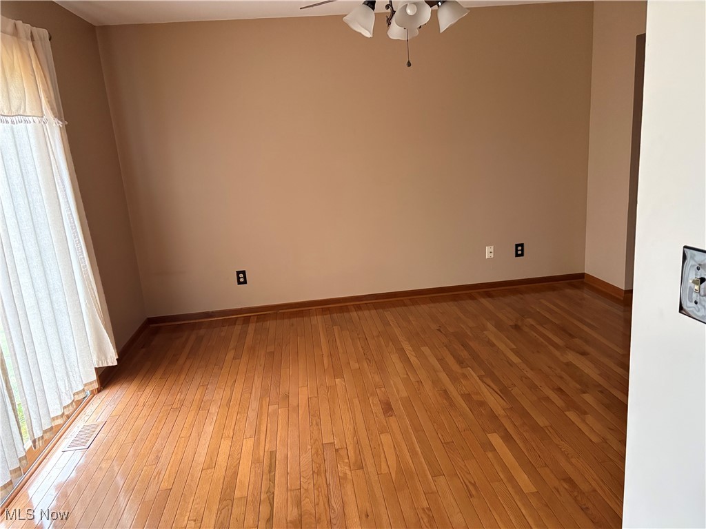 Tod Woods 03 Chickerneo - Residential