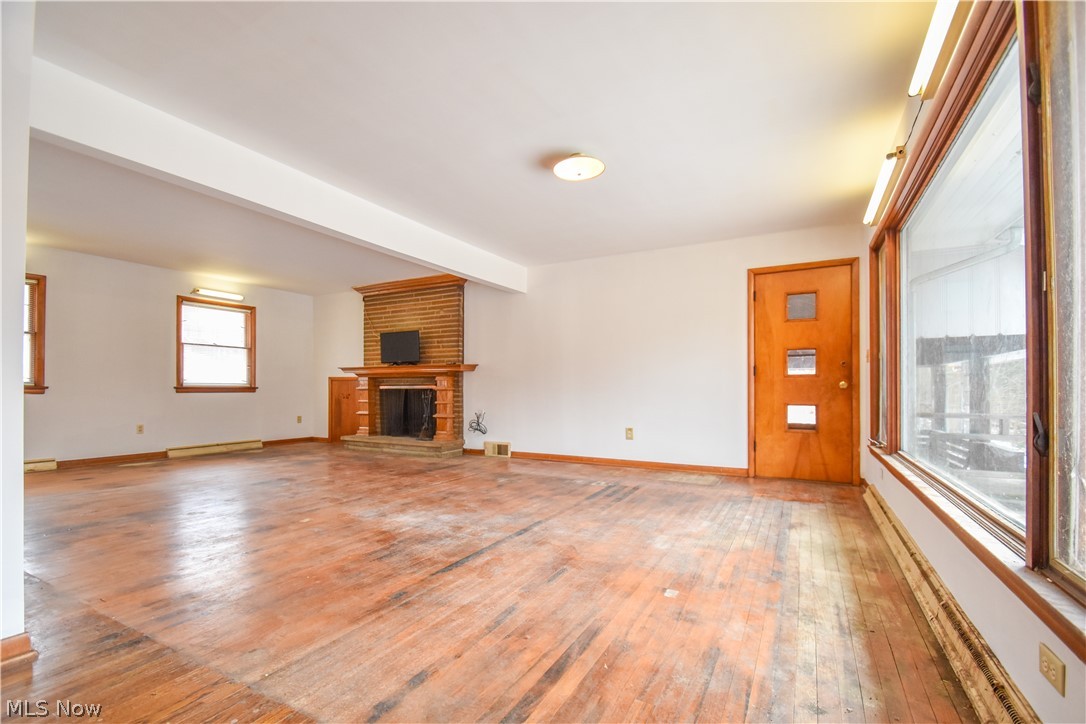 Logan Arms - Residential