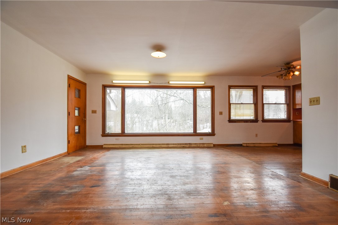 Logan Arms - Residential